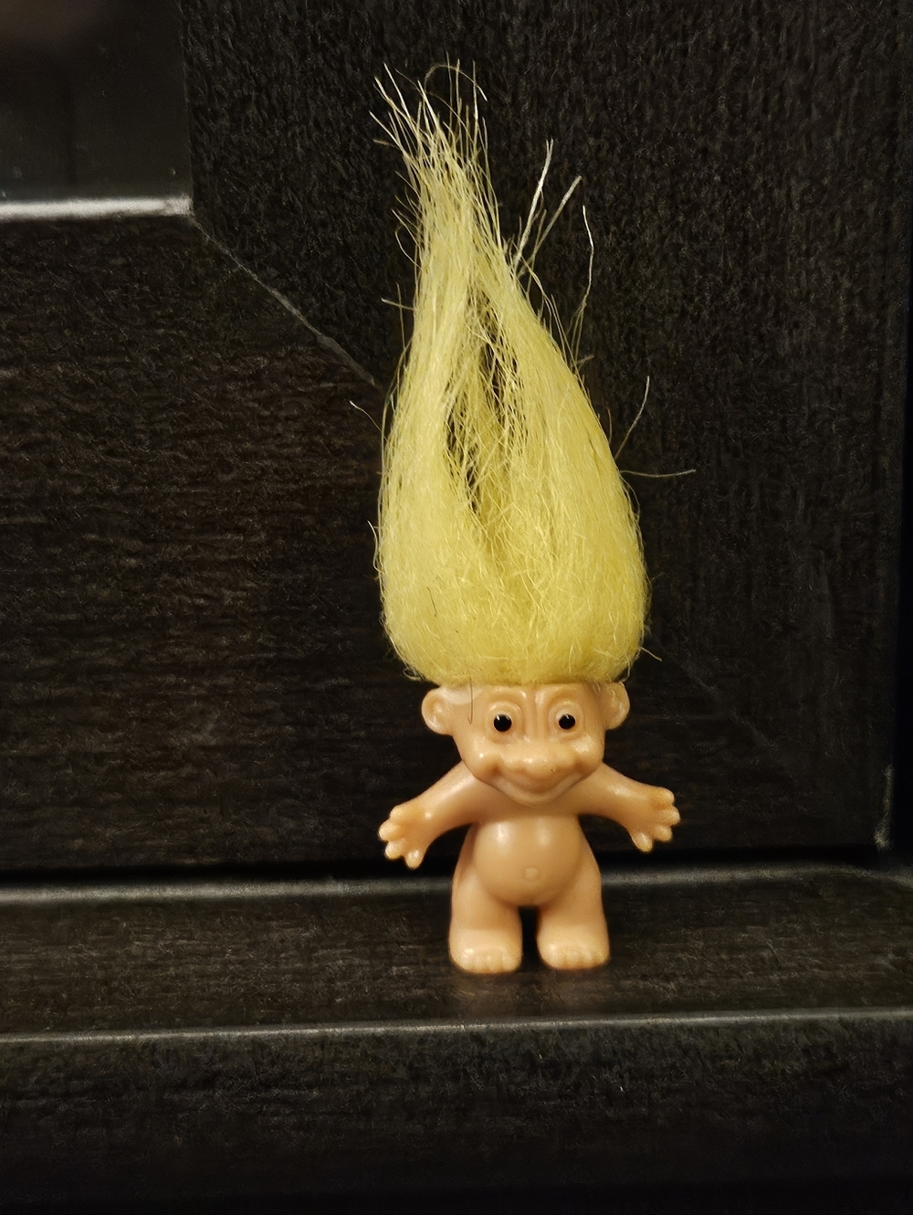 Russ Mini Trolls With Yellow Hair